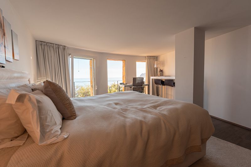 Villa en primera línea Moraira - Max Villas