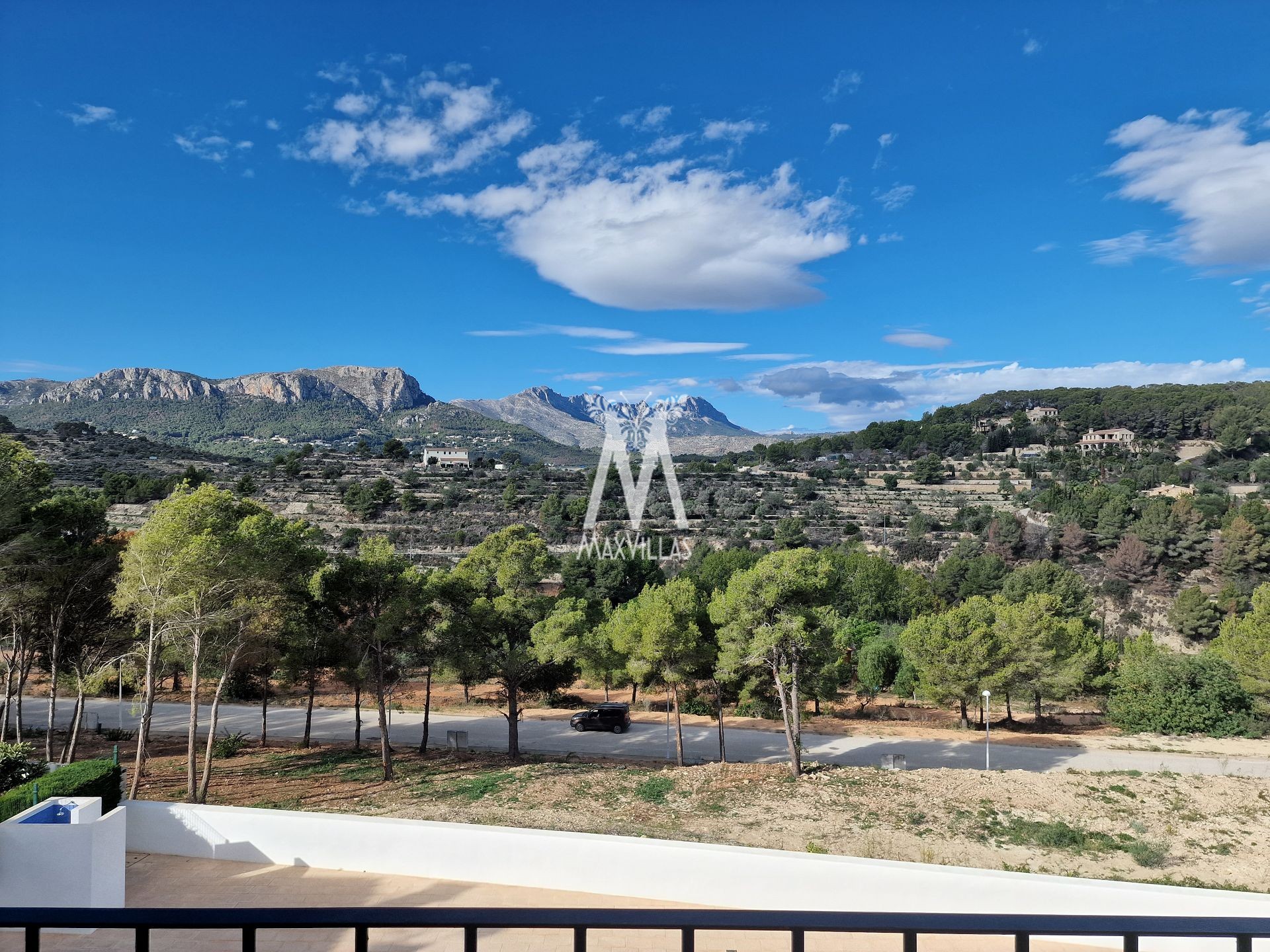 Geschakelde woning met uitzicht op de bergen - Max Villas