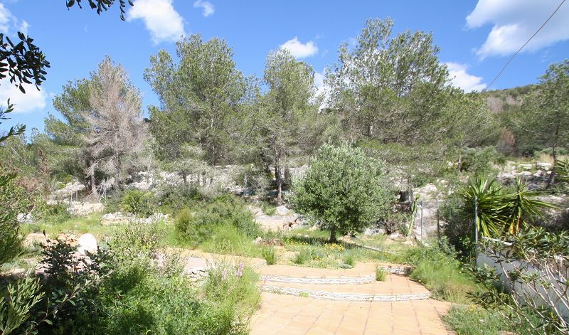 Charming villa in Moraira - Max Villas