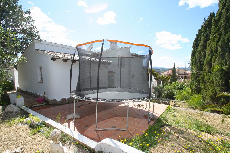 Charming villa in Moraira - Max Villas