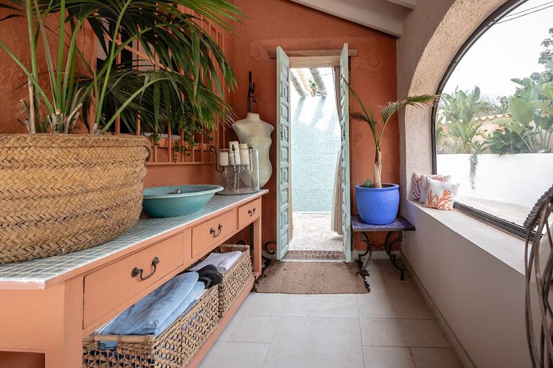Gerenoveerde, gelijkvloerse villa in Moraira - Max Villas