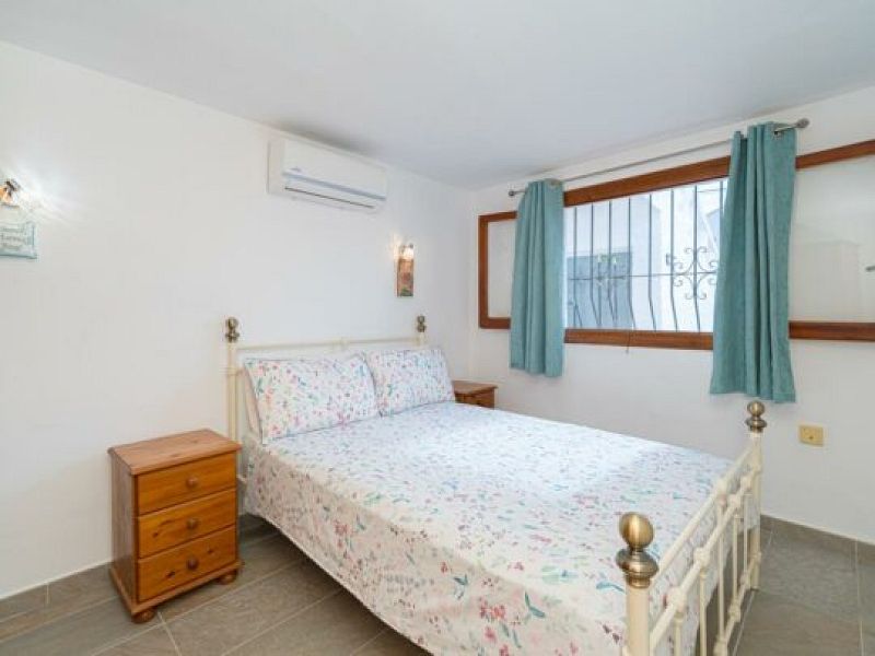 Volledig gerenoveerde villa met zeezicht in Moraira - Max Villas
