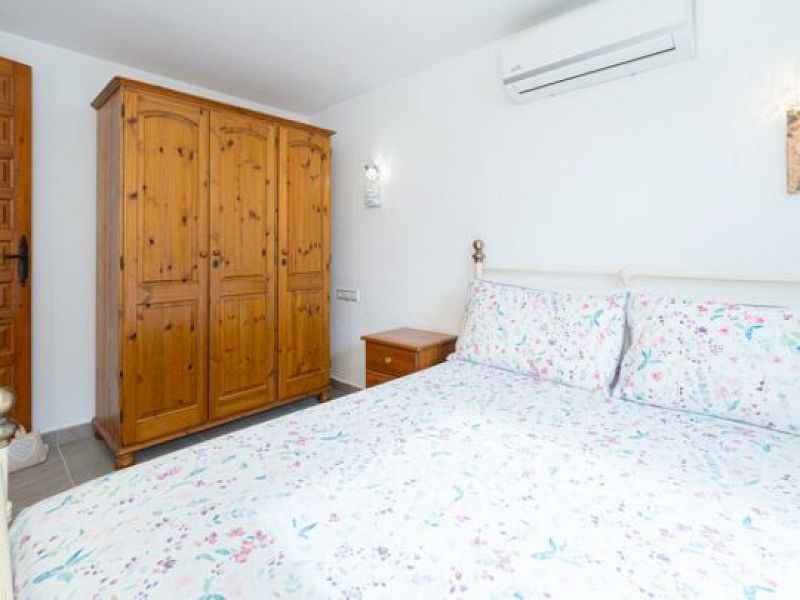 Volledig gerenoveerde villa met zeezicht in Moraira - Max Villas