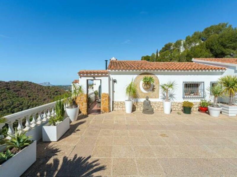 Villa met zeezicht in Moraira - Max Villas