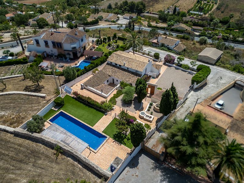 Prachtig gerenoveerd landhuis met karakter - Max Villas