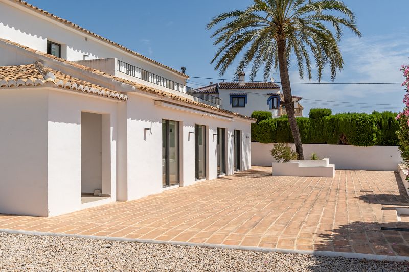 Prachtig gerenoveerd landhuis met karakter - Max Villas