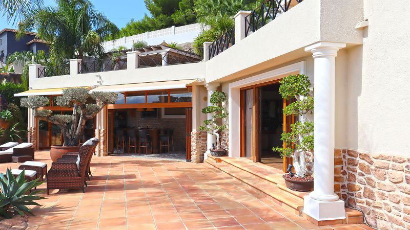 Luxury Mediterranean style villa in Calpe - Max Villas