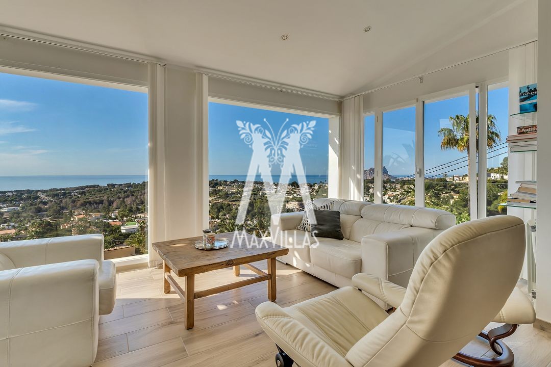 Villa mit Meerblick und Gästewohnung - Max Villas