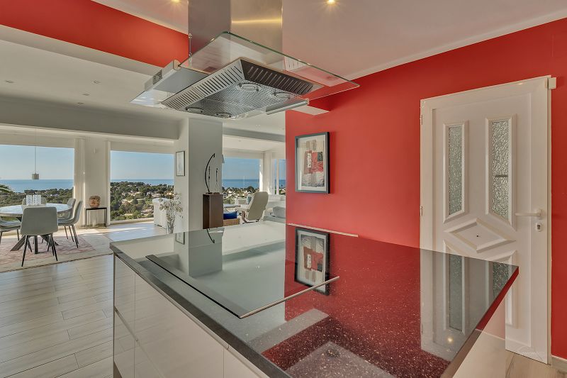 Villa mit Meerblick und Gästewohnung - Max Villas