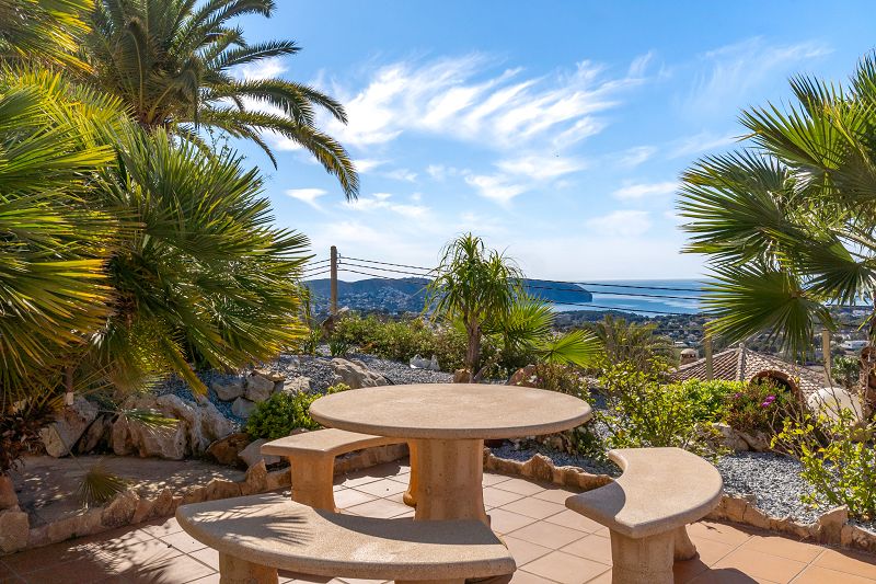 Villa mit Meerblick und Gästewohnung - Max Villas