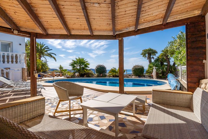 Villa mit Meerblick und Gästewohnung - Max Villas