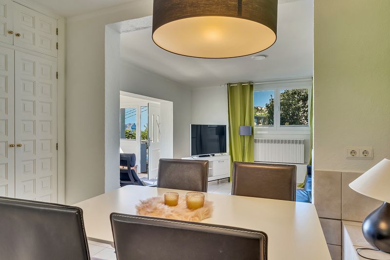 Villa mit Meerblick und Gästewohnung - Max Villas
