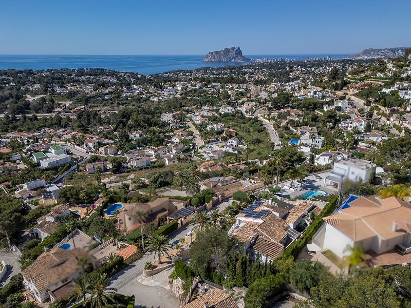 Villa mit Meerblick und Gästewohnung - Max Villas