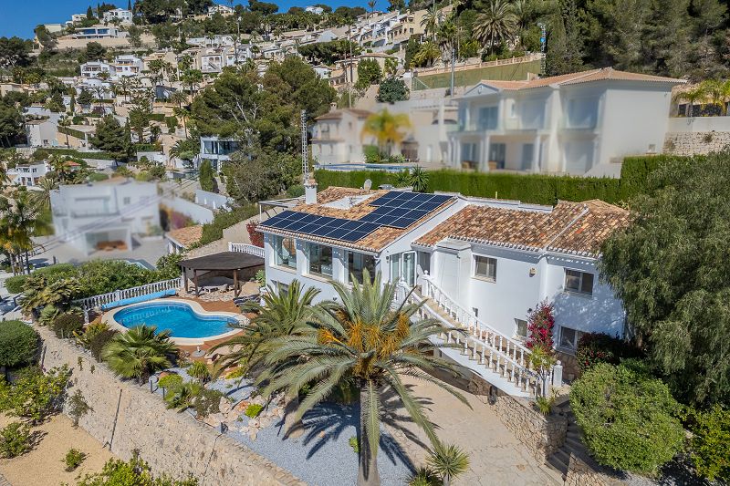 Villa mit Meerblick und Gästewohnung - Max Villas