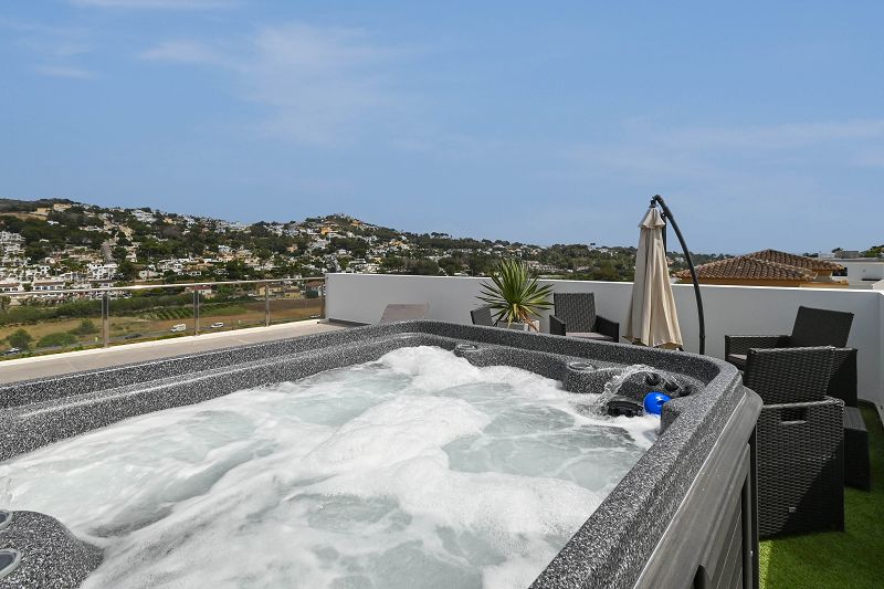 Villa in Moraira - Herverkoop - Max Villas
