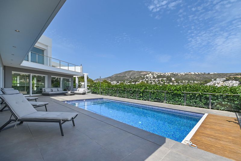 Villa in Moraira - Herverkoop - Max Villas