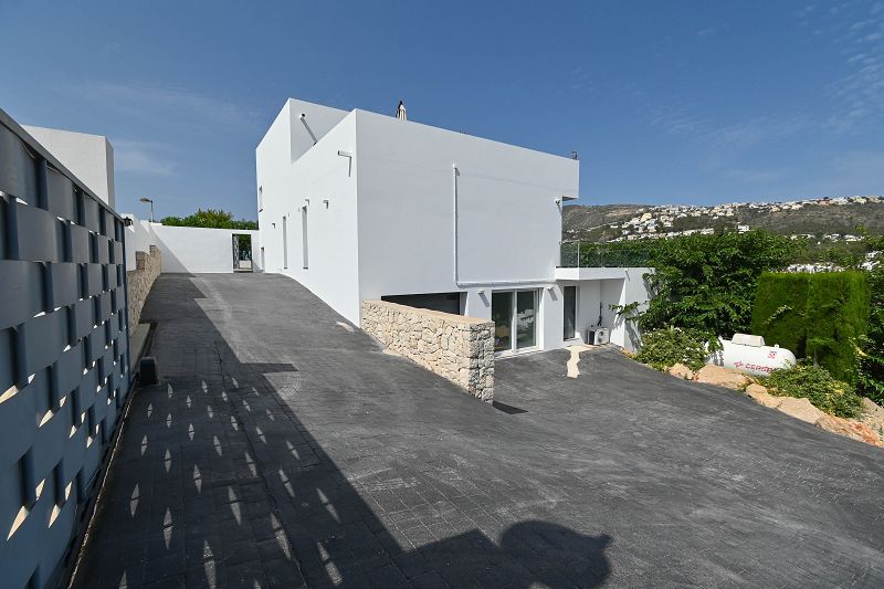 Villa in Moraira - Herverkoop - Max Villas
