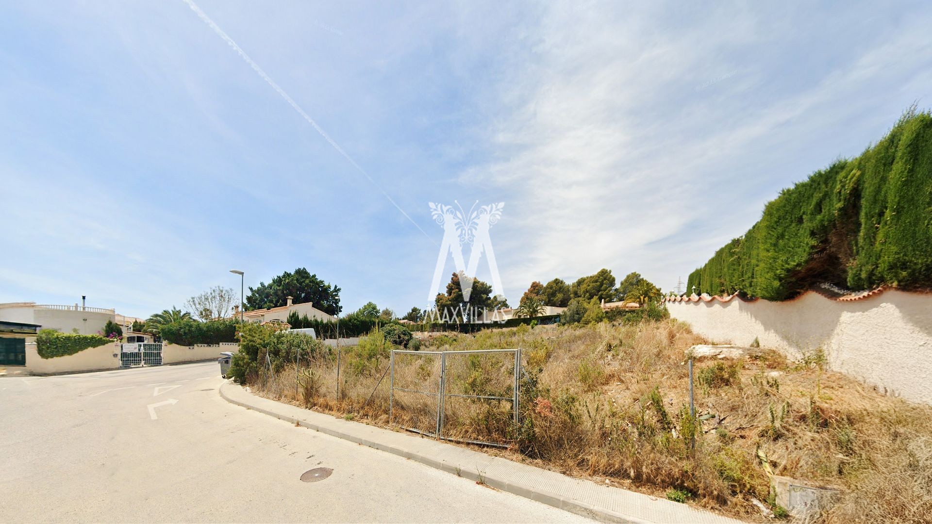 Plot Patrax 1740m2 - Max Villas