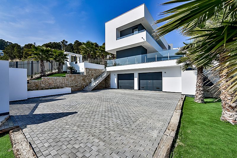 Nueva construcción con vista panorámica en Javea - Max Villas