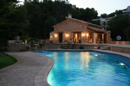 Luxueuze Villa in Finca stijl - Max Villas