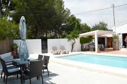 Villa, plot 2600m2 with guest apartment, sea views - Max Villas