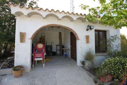 Finca with 6600m² land, 7km from the sea - Max Villas
